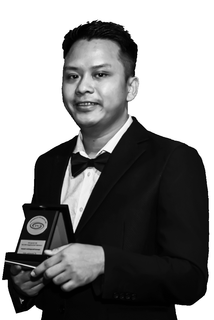 Portrait photo of Aung July